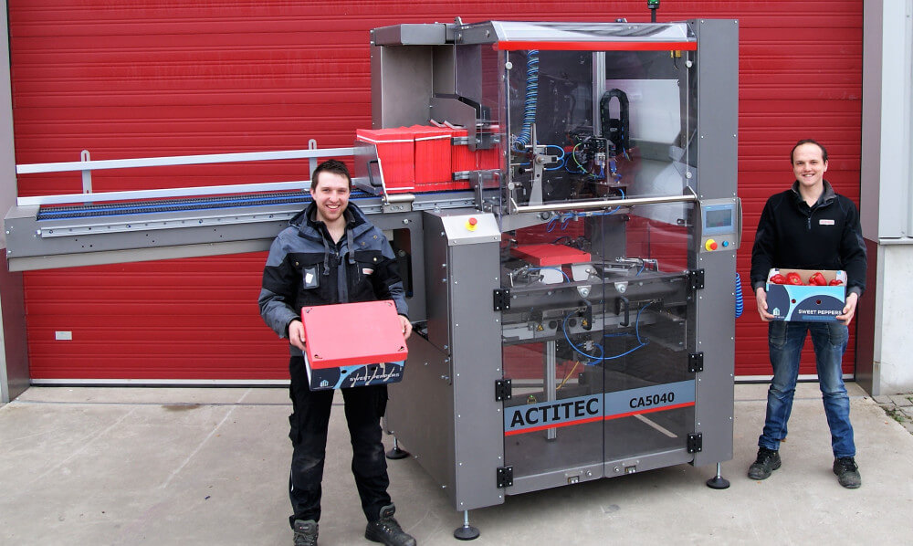 albert en sander bij de machine 1